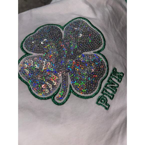 Victoria's Secret Kiss Me I'm Irish-ish St. Patricks Day Shamrock Sparkly Rare - Picture 7 of 10
